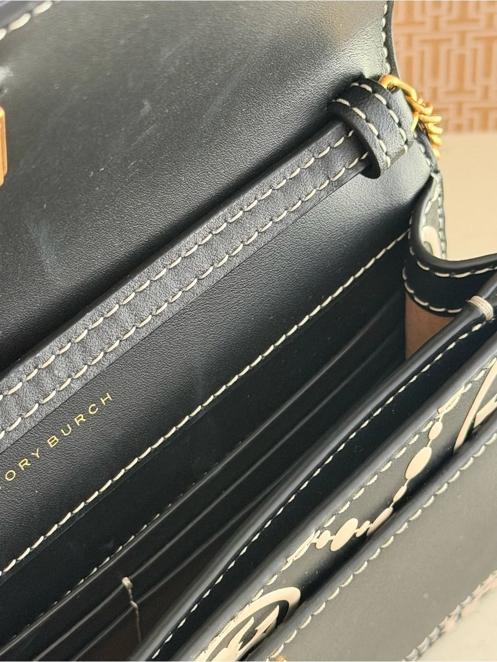 TORY BURCH T Monogram Chain Wallet Crossbody in Black /New Cream NWT